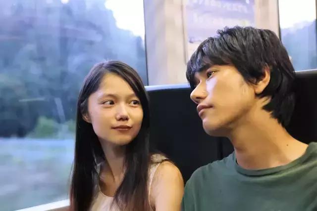 你是不是也经常想起你曾经错过的那些人?
