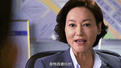 3岁乞讨,14岁做舞女,4度封后,她的人生就是传奇