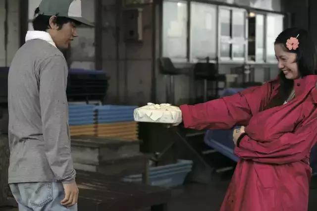 你是不是也经常想起你曾经错过的那些人?