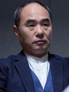  姜信日